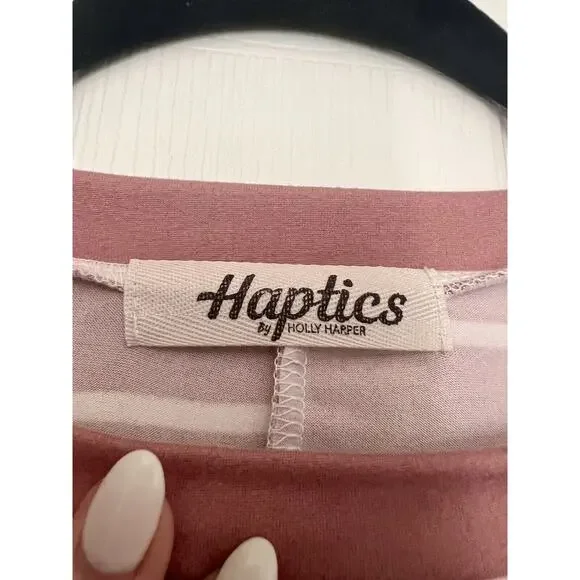Haptics Women’s Striped Top With Leopard Print Sleeves Size Large - Picture 7 of 7
